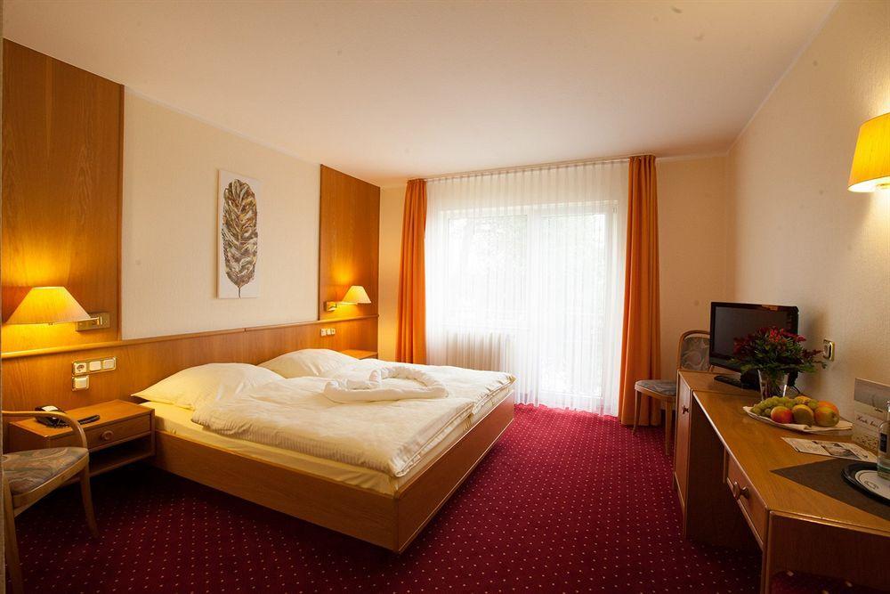 Hotel & Restaurant Wilhelm Von Nassau Diez Exteriör bild