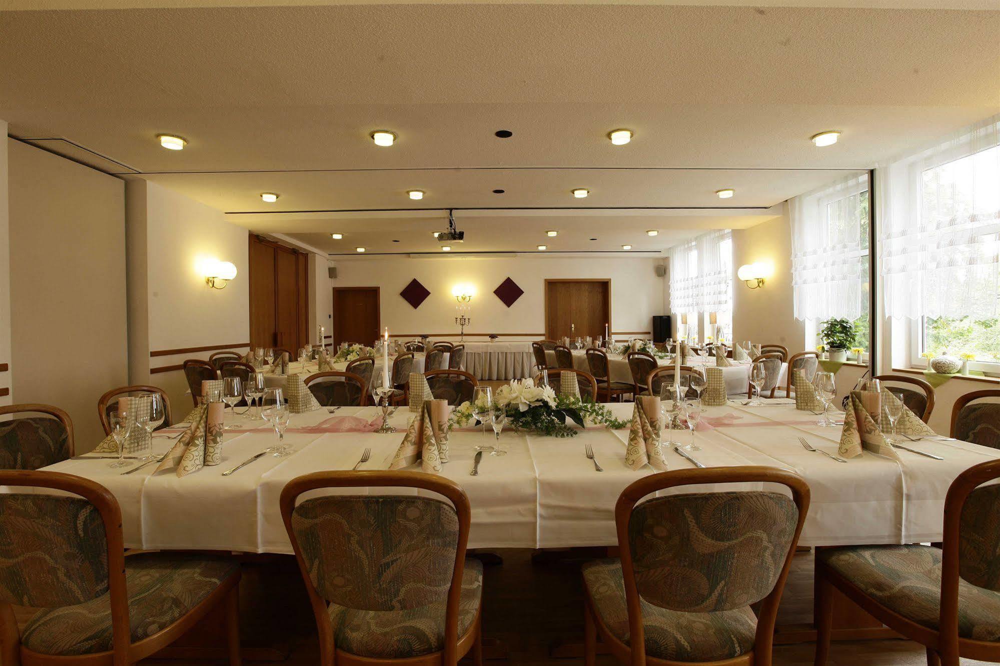 Hotel & Restaurant Wilhelm Von Nassau Diez Exteriör bild