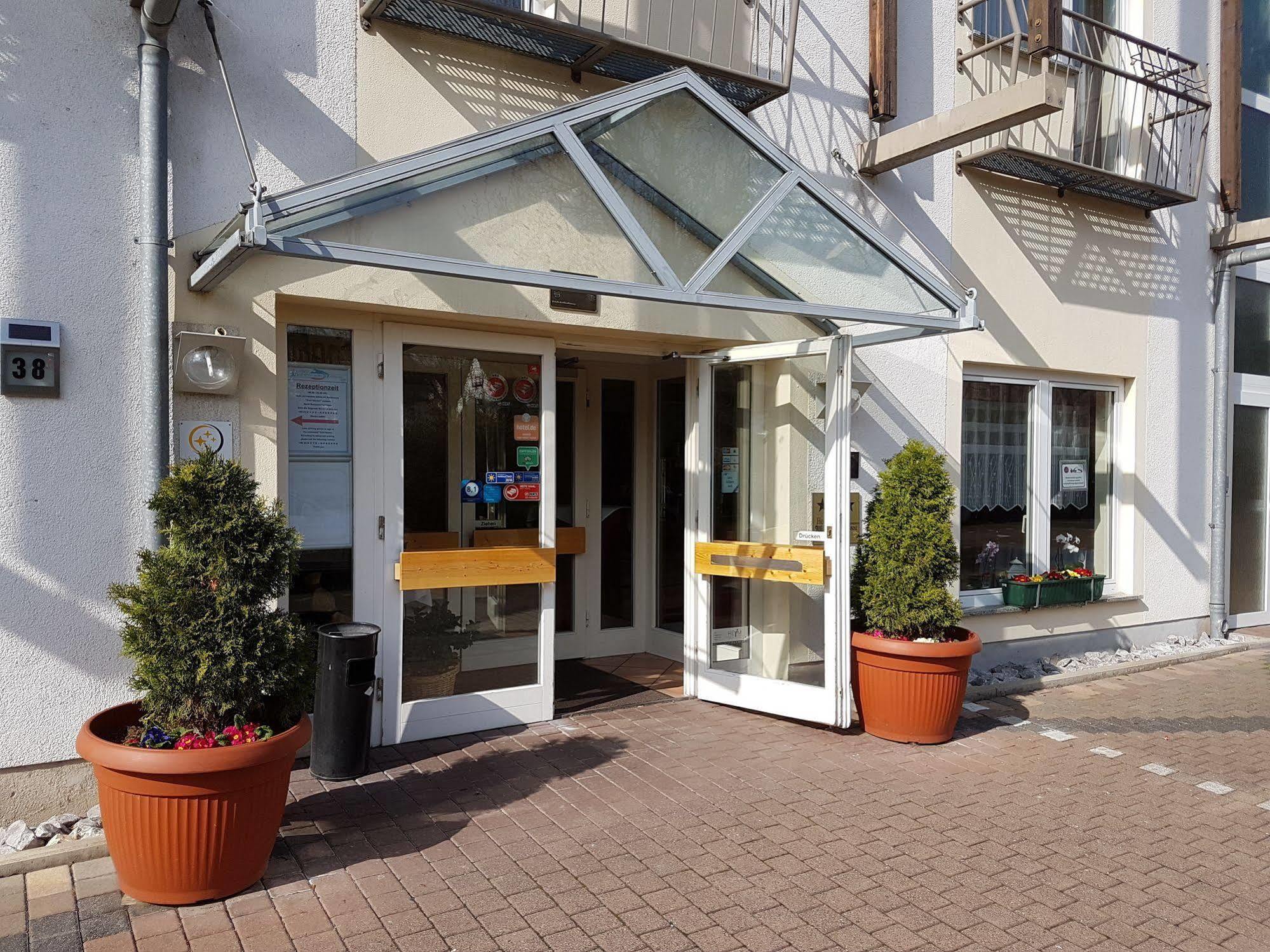 Hotel & Restaurant Wilhelm Von Nassau Diez Exteriör bild